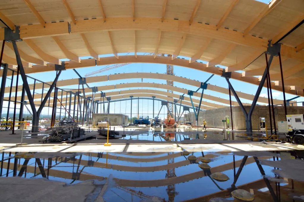 Aeropuerto del Cibao muestra avances de moderna terminal valorada en US$200 millones Aeropuerto del Cibao muestra avances de moderna terminal valorada en US200 millones
