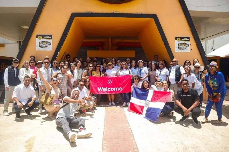 Comunidad de Anfitriones en RD: un ecosistema de progreso que impulsa la economía de las familias dominicanas Comunidad de anfitriones Airbnb en RD