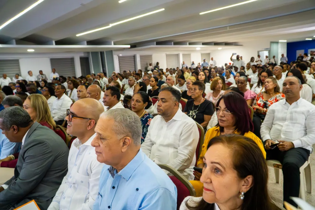 Federico Reynoso llama a fortalecer la participación ciudadana tras culminar ciclo de charlas sobre democracia Federico Reynoso llama a fortalecer la participacion ciudadana tras culminar ciclo de charlas sobre democracia1
