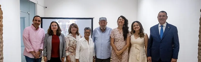 Clúster Turístico de Santo Domingo impulsará taller de fotografía ambiental para universitarios en la Ciudad Colonial Emilio Torres, Miriam Arredondo, Rosalia Feris, Mayra Johnson, Freddy Ginebra, Raquel Casares, Raquel Fiallo, Juan Manuel Martin de Oliva
