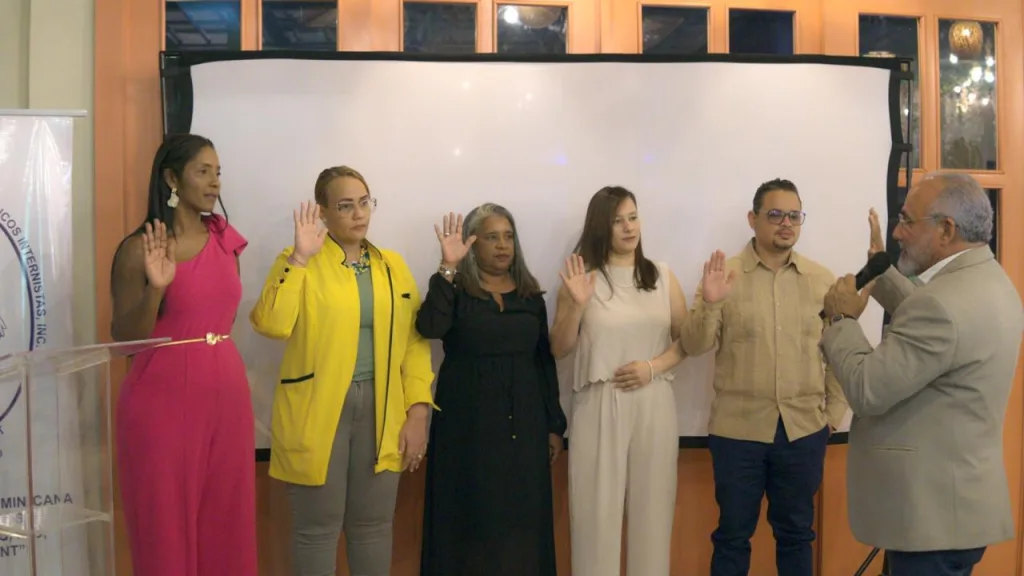 ADOMEINT fortalece presencia en Espaillat con jornada científica y nueva directiva ADOMEINT fortalece presencia en Espaillat con jornada cientifica y nueva directiva