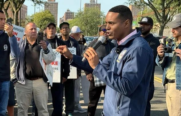 Amplia Coalición Laboral Apoya reelección congresista Torres D-15 en El Bronx Amplia Coalicion Laboral Apoya reeleccion congresista Torres D 15 en El