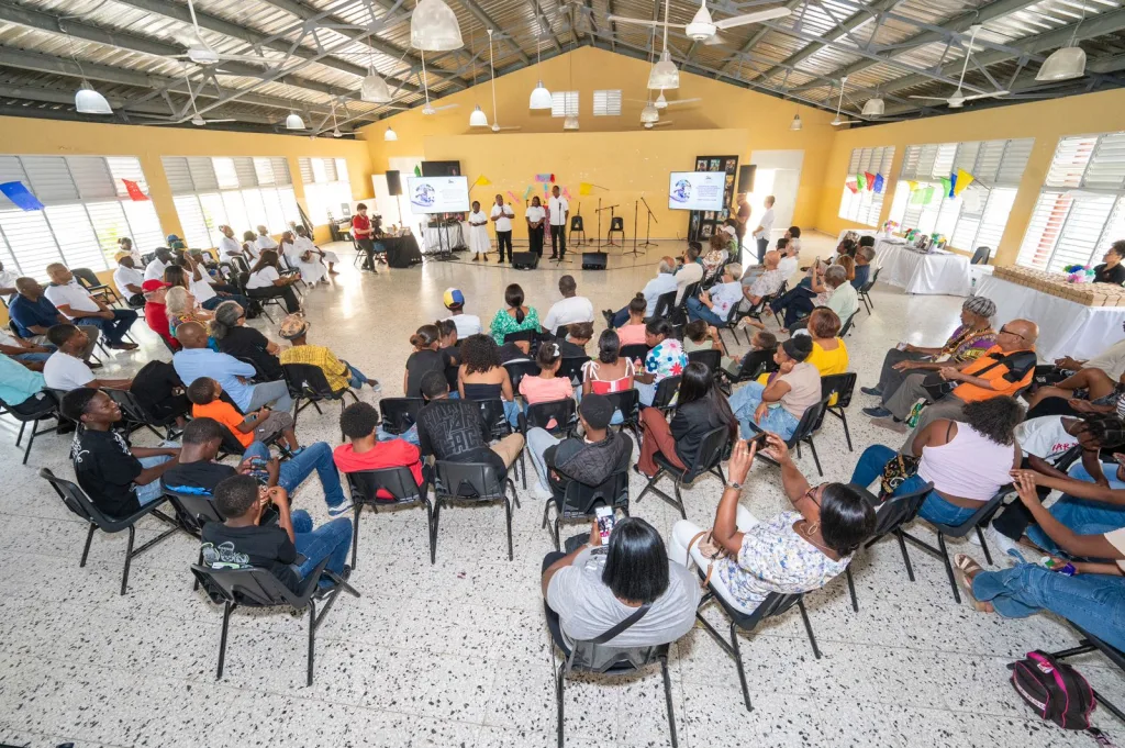 Centro León fortalece legado de los Congos de Villa Mella con investigación y documental patrimonial Centro Leon culmina proyecto de salvaguardia del patrimonio de la Cofradia de los Congos de Villa Mella