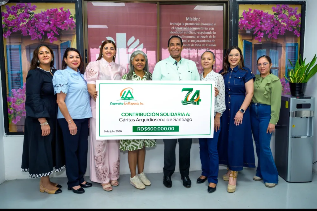 Cooperativa La Altagracia reafirma su compromiso social con donaciones a entidades benéficas Cooperativa La Altagracia reafirma su compromiso social con donaciones a entidades beneficas2