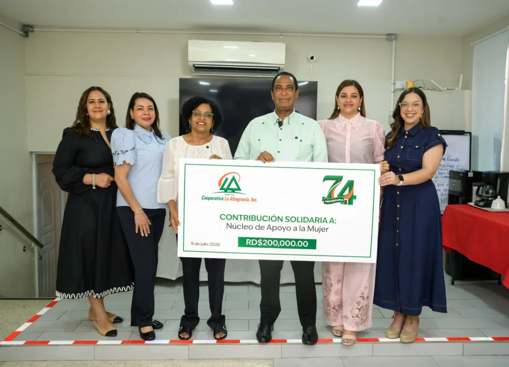 Cooperativa La Altagracia reafirma su compromiso social con donaciones a entidades benéficas Cooperativa La Altagracia reafirma su compromiso social con donaciones a entidades beneficas4