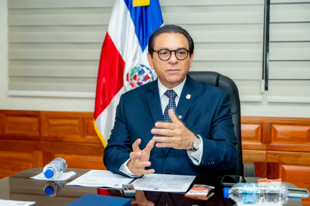 Daniel Rivera destaca Autovia del Ambar como motor del desarrollo del Cibao Norte