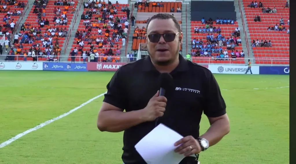 David Cepeda llevará el fútbol dominicano a la cobertura de la Major League Soccer David Cepeda llevara el futbol dominicano a la cobertura de la Major League Soccer