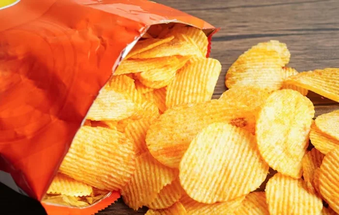 FDA eleva nivel de riesgo de retirada de papas fritas por presencia de salmonela; bodegas dominicanas las venden FDA eleva nivel de riesgo de retirada de papas fritas por presencia de salmonela bodegas dominicanas las venden