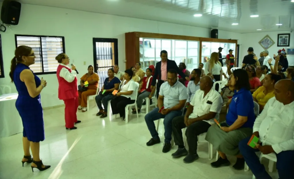 Gobernación de Santiago impulsa jornadas de capacitación para prevenir la violencia intrafamiliar Gobernacion de Santiago impulsa jornadas de capacitacion para prevenir la violencia intrafamiliar