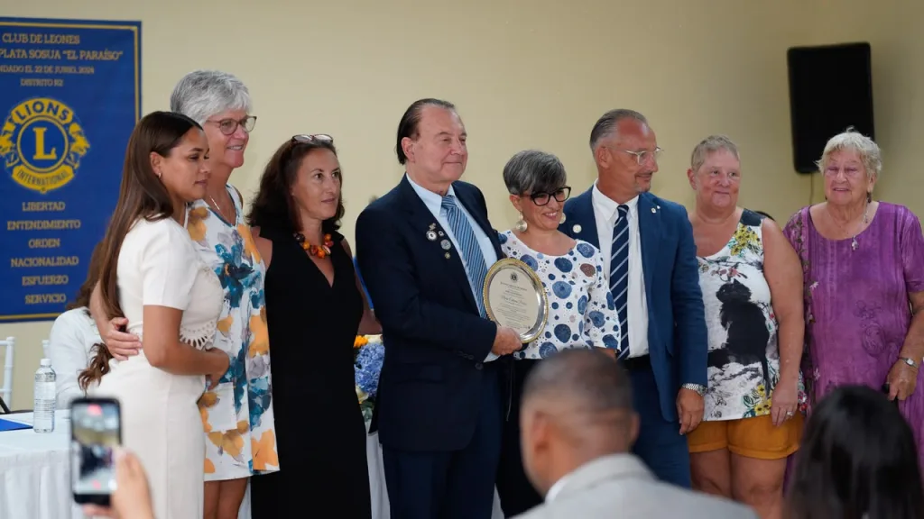 Michel Brukier asume la presidencia del Club de Leones de Sosua para el periodo 2026 2027