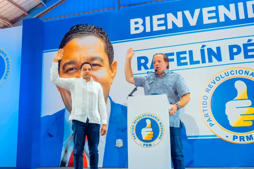 PRM incorpora al diputado Rafelin Pérez tras su salida de la Fuerza del Pueblo Rafelin Perez quien abandono la Fuerza del Pueblo
