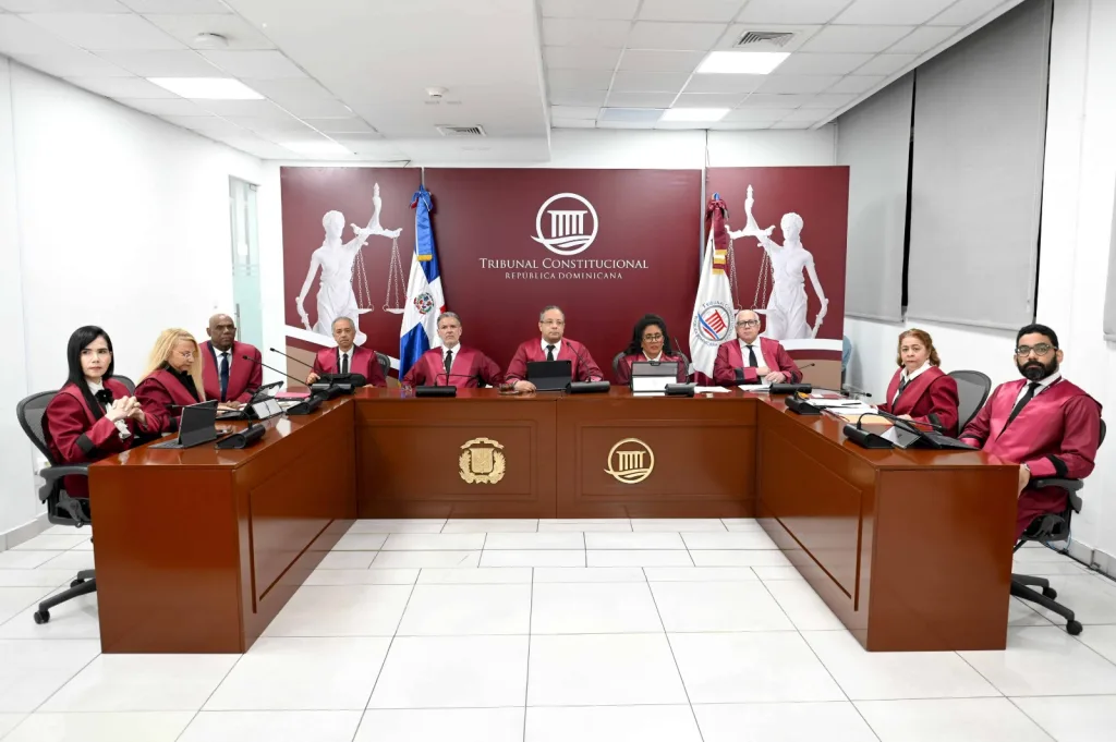 Tribunal Constitucional anula decreto sobre horarios de venta de bebidas alcohólicas TC declara inconstitucional el decreto que limita el horario de venta de bebidas alcoholicas