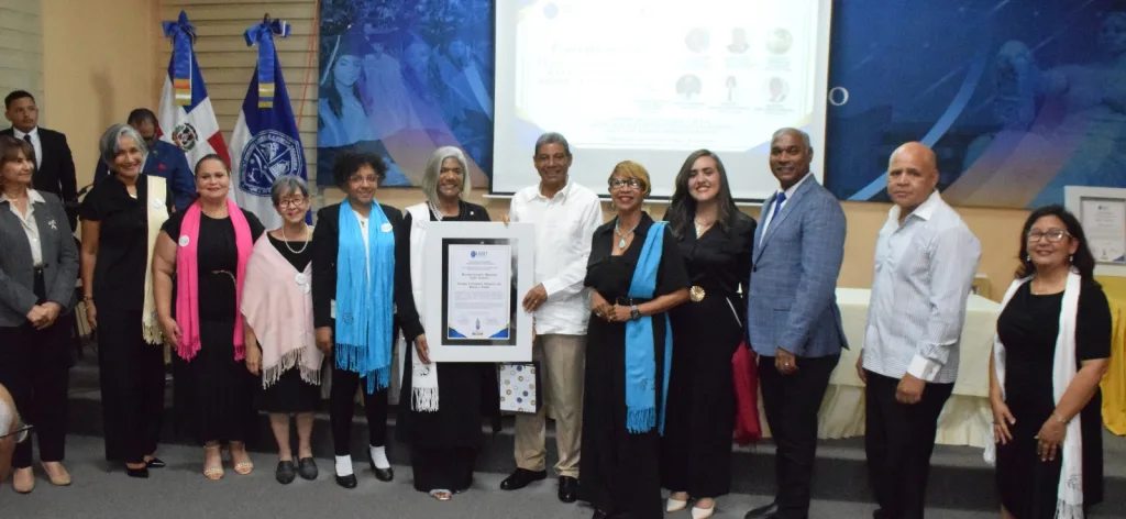 UASD Santiago resalta el legado cultural del Taller Literario Virgilio Díaz Grullón en su 32 aniversario UASD Santiago resalta el legado cultural del Taller Literario Virgilio Diaz Grullon en su 32 aniversario4