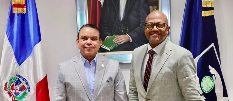 Director ejecutivo SNS agradece al CMD reconocimiento como Hijo Meritorio de Sánchez Ramírez 1000401449