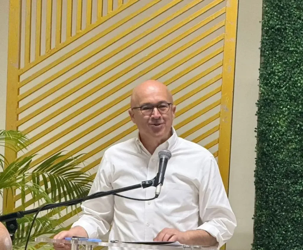 Dominguez Brito alerta sobre deterioro de rios y bosques y pide accion ambiental urgente