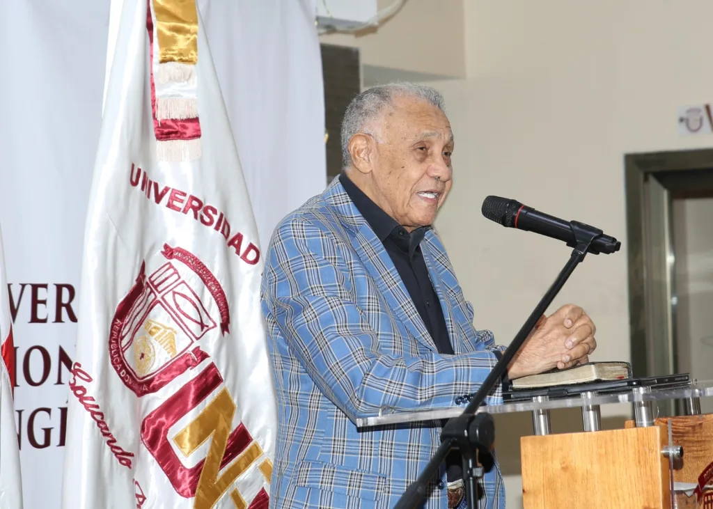 Ezequiel Molina Rosario presidente del Ministerio La Batalla de la Fe