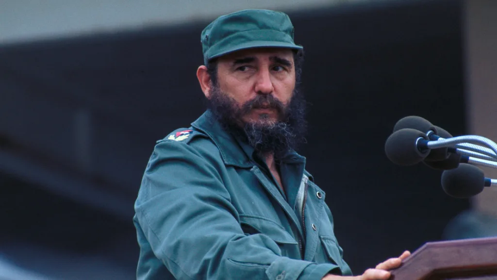 Fidel Castro a 100 anos de su nacimiento una figura que marco la historia de Cuba y America Latina
