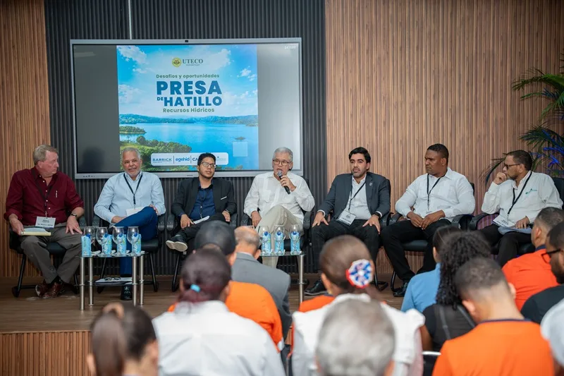 UTECO propicia panel de expertos multisectorial sobre los “Desafíos y Oportunidades en la Gestión del Recurso Hídrico en la Presa de Hatillo” Mesa del Agua