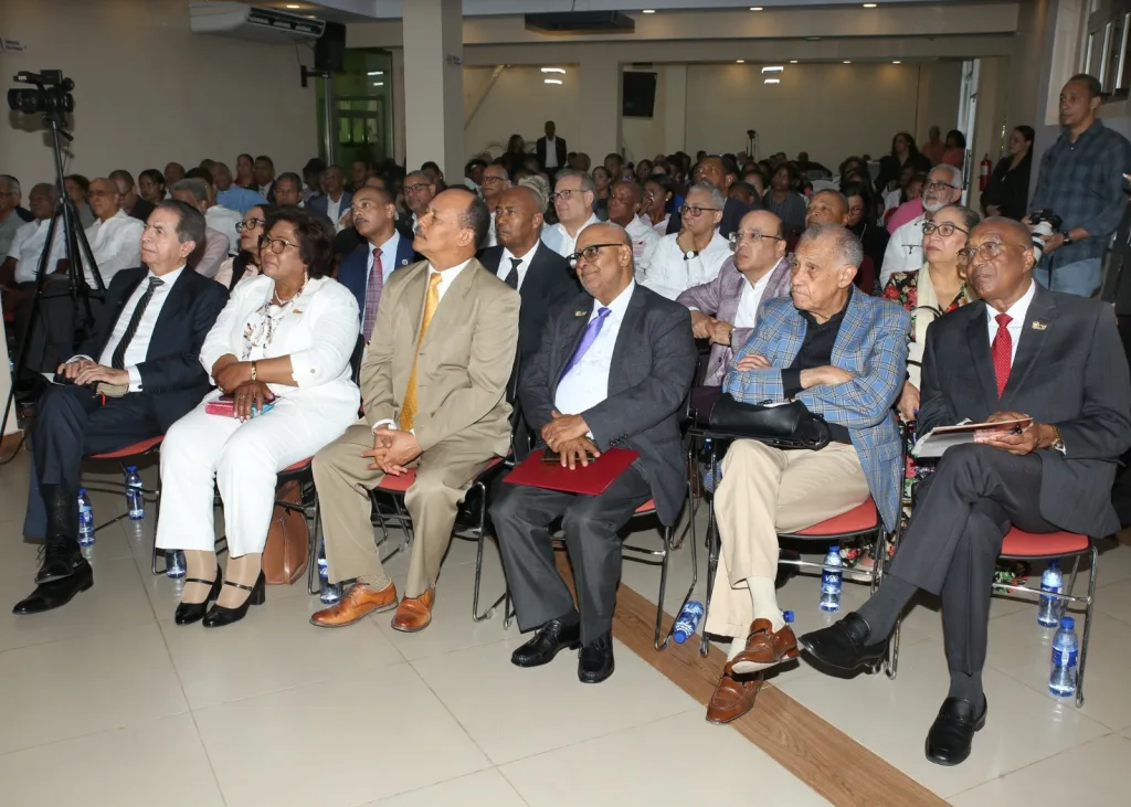 UNEV conmemora cuatro décadas de aportes a la educación superior con una agenda académica y espiritual UNEV conmemora cuatro decadas de aportes a la educacion superior con una agenda academica y espiritual