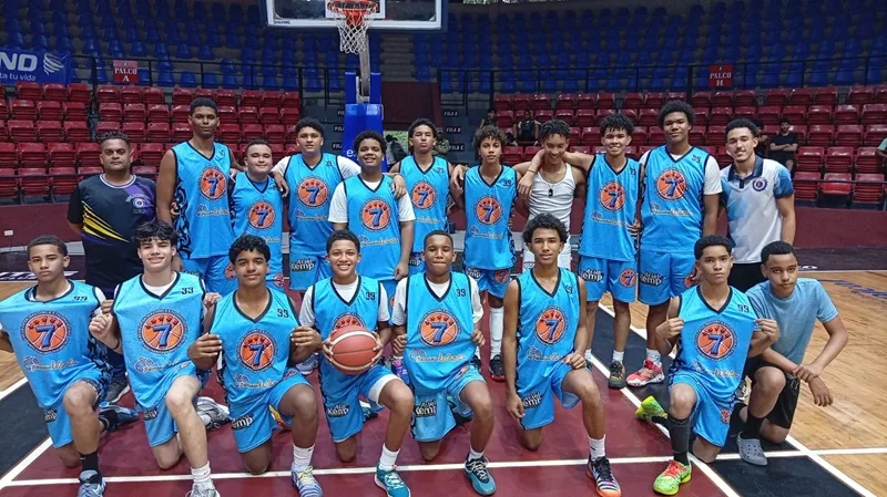 Pescadería Wanda respalda escuela de Baloncesto David Díaz en basket U16 provincial WhatsApp Image 2026 08 10 at 6.03.01 PM