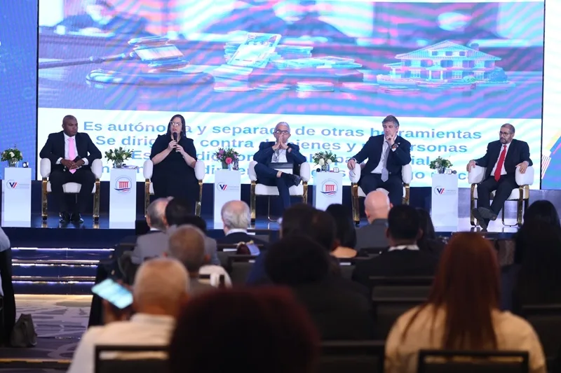 Presidente del TC afirma garantía del debido proceso descansa en jueces independientes durante clausura del IV Congreso Internacional de Derecho y Justicia Constitucional Presidente del TC afirma garantía del debido proceso descansa en jueces independientes durante clausura del IV Congreso Internacional de Derecho y Justicia Constitucional