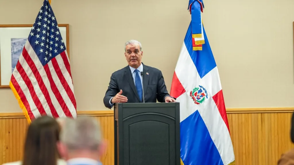 Abinader prevé despliegue completo de fuerza antipandillas en Haití entre diciembre de 2026 y principios de 2027