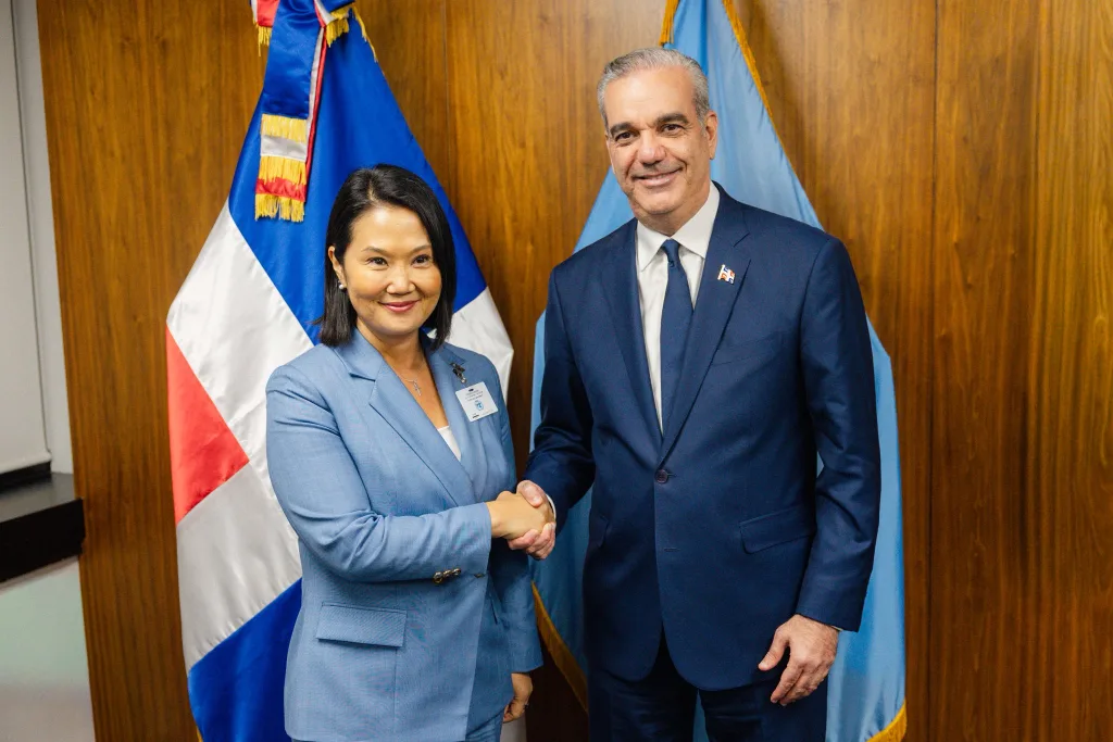 Abinader propone a Keiko Fujimori elevar las relaciones entre RD y Perú Abinader propone a Keiko Fujimori elevar las relaciones entre RD y Perú