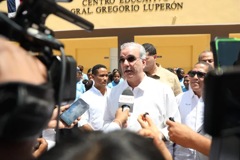 Abinader sobre SeNaSa: “El que cometa corrupción va a la cárcel” Abinader sobre SeNaSa: “El que cometa corrupción va a la cárcel”