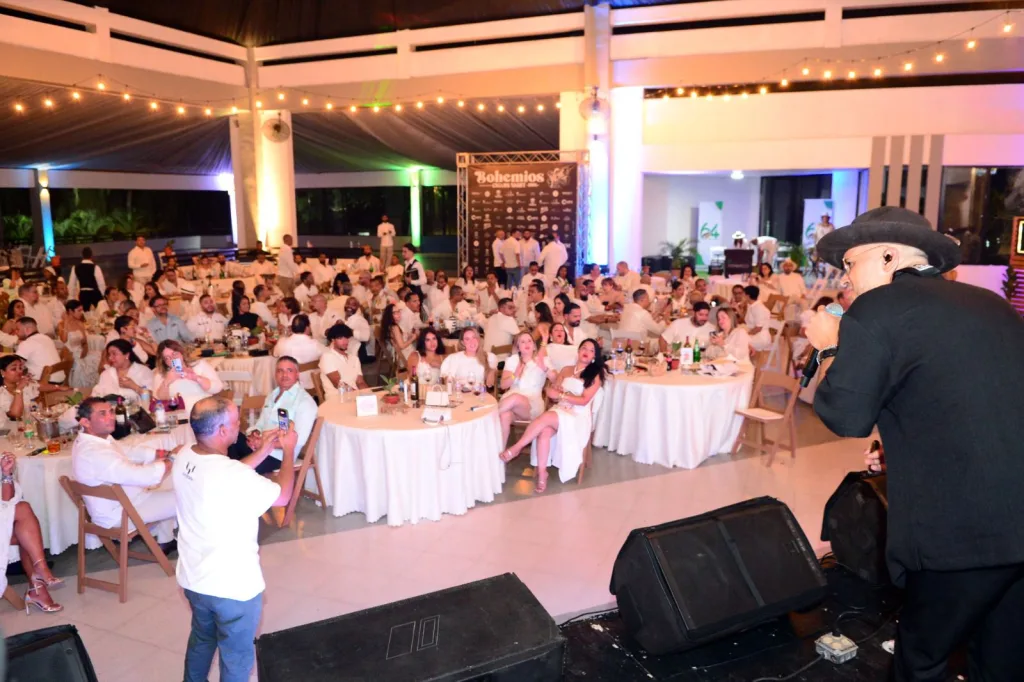 Bohemios Cigar Night reafirma liderazgo del Cibao en la industria del cigarro premium Bohemios Cigar Night reafirma liderazgo del Cibao en la industria del cigarro premium1