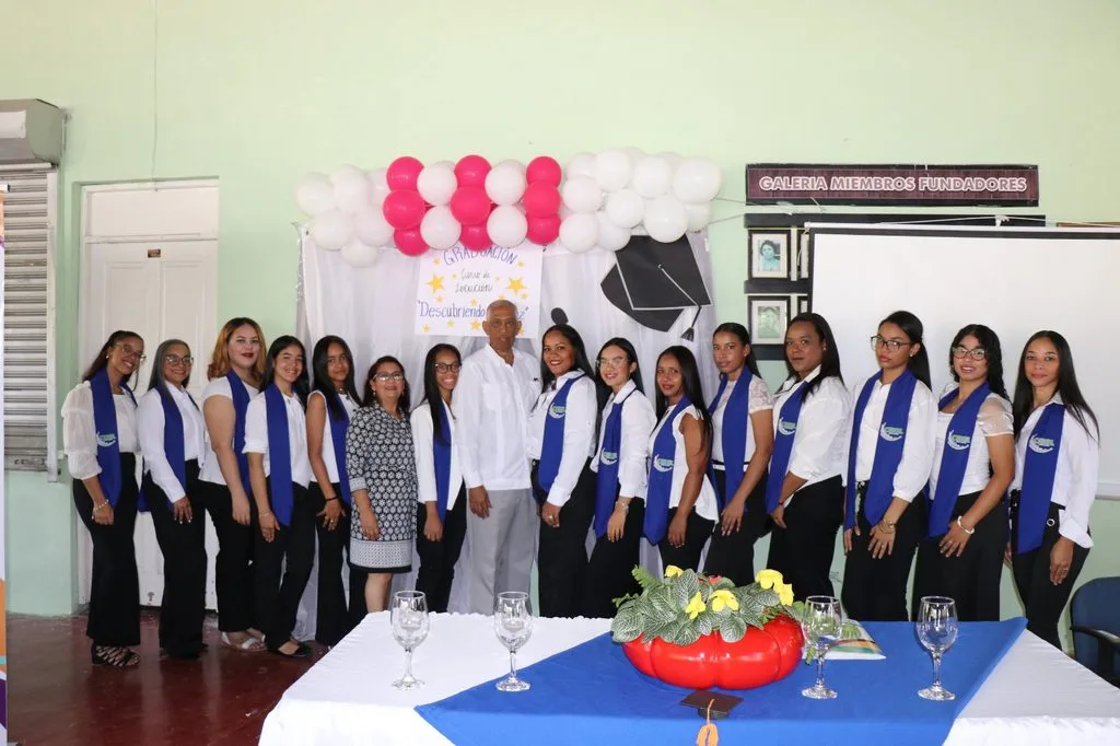 CIDEL gradúa jóvenes locutores en Baitoa y anuncia ampliación de espacios de formación CIDEL gradua jovenes locutores en Baitoa y anuncia ampliacion de espacios de formacion1