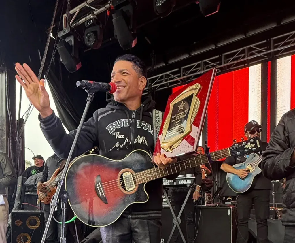 El Varón de la Bachata acelera su carrera internacional con gira y nuevo álbum de 13 canciones
