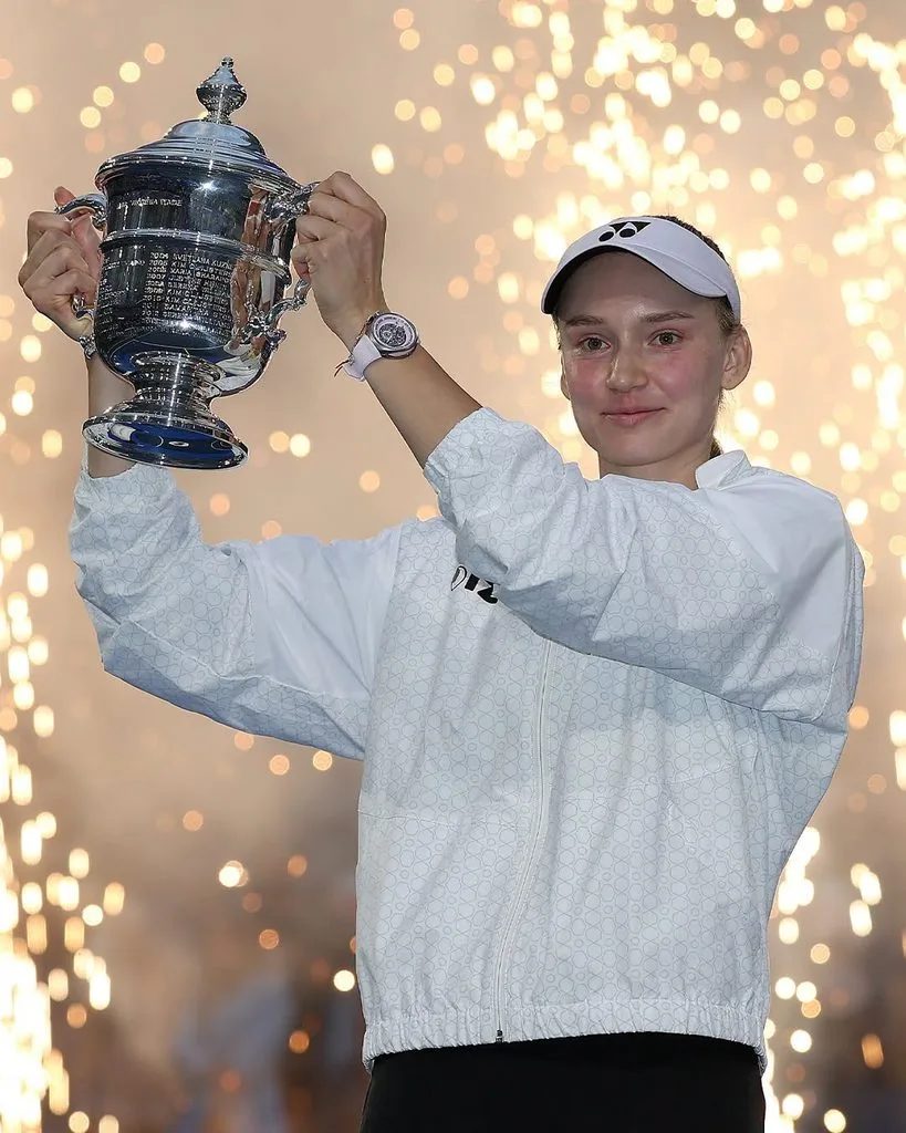 Rybakina destrona a Sabalenka, conquista el US Open 2026 y llega a la cima del tenis mundial Elena Rybakina destrono a Aryna Sabalenka conquisto el US Open 2026 y se convirtio en tricampeona de Grand Slam eljacaguero1