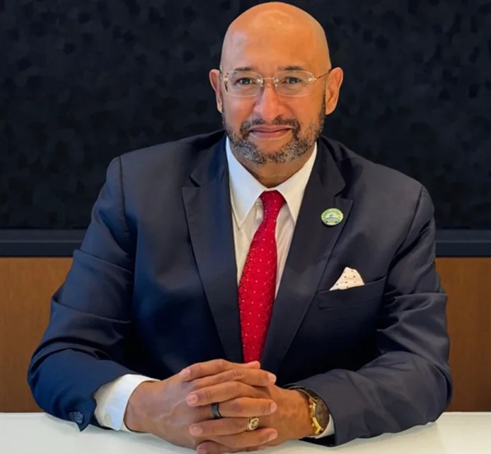 Eligen al dominicano Henry Garrido entre los 100 latinos más influyentes de NY Eligen al dominicano Henry Garrido entre los 100 latinos más influyentes de NY