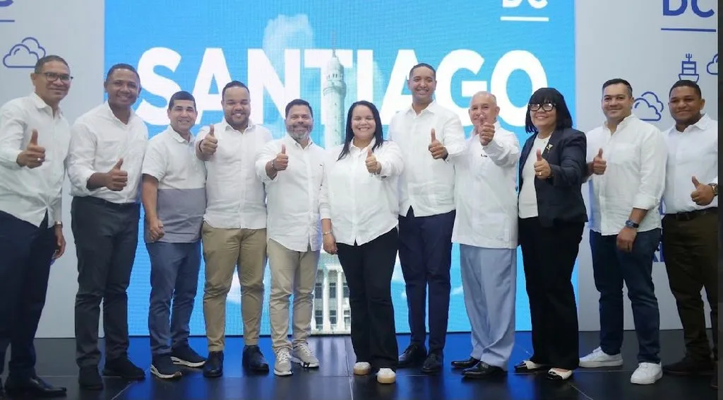 Leito Aguilera fortalece estructura de apoyo a David Collado en Santiago Leito Aguilera fortalece estructura de apoyo a David Collado en Santiago1