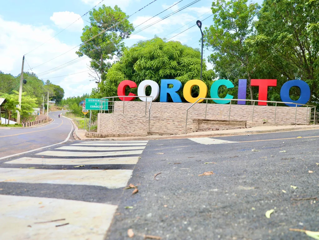 Abinader inaugura carretera de RD$844.6 millones que conecta El Rubio con Los Corocitos Los Corocitos eljacaguero
