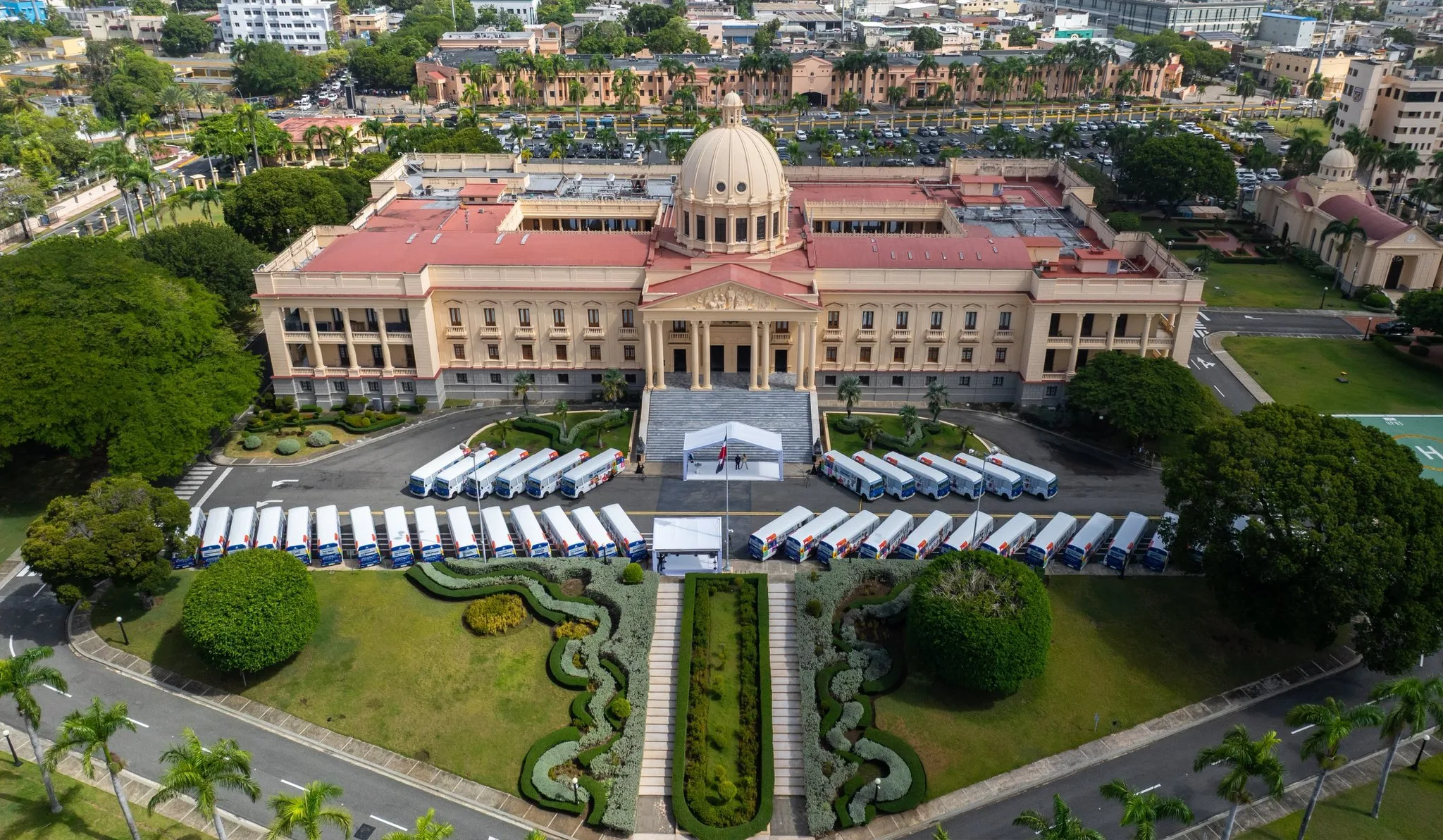 Gobierno cubrirá viaje y atención especializada de Berlín de León tras obtener visa humanitaria Gobierno cubrirá viaje y atención especializada de Berlín de León tras obtener visa humanitaria
