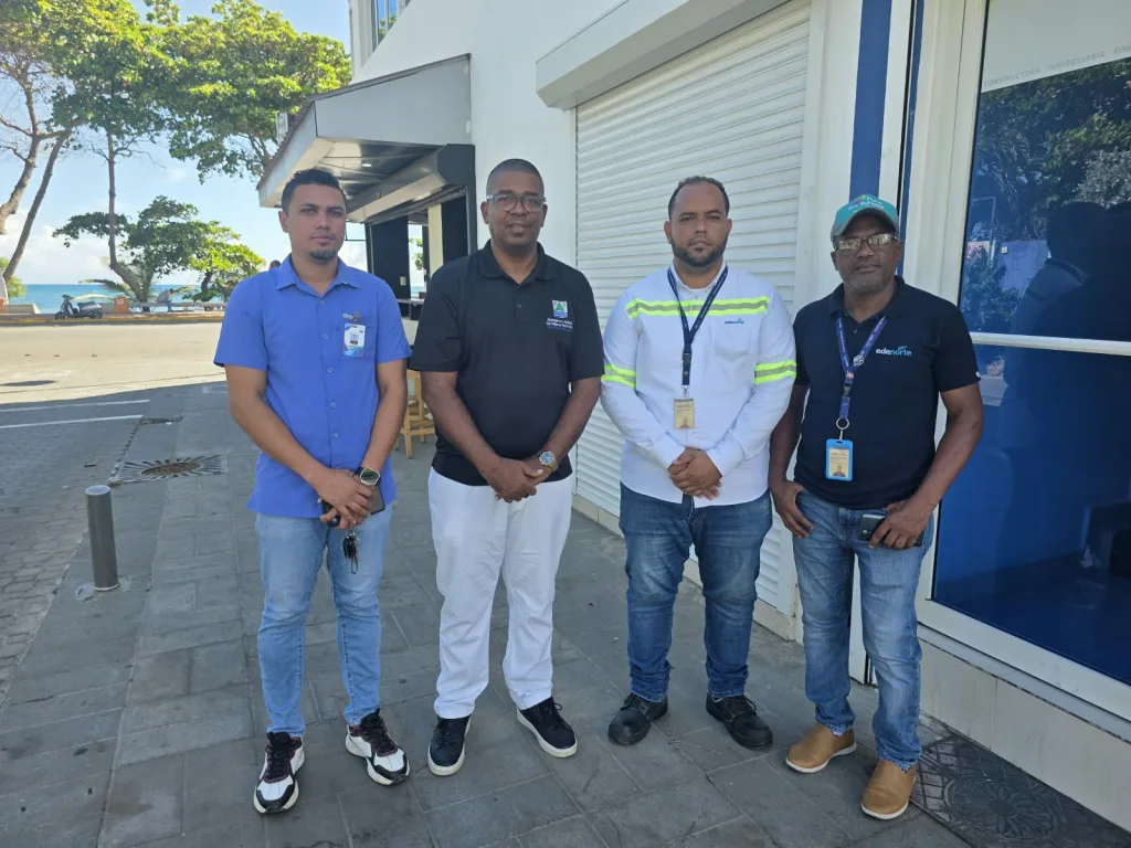 Puerto Plata refuerza mantenimiento de su Centro Histórico previo a temporada de cruceros Puerto Plata refuerza mantenimiento de su Centro Historico previo a temporada de cruceros