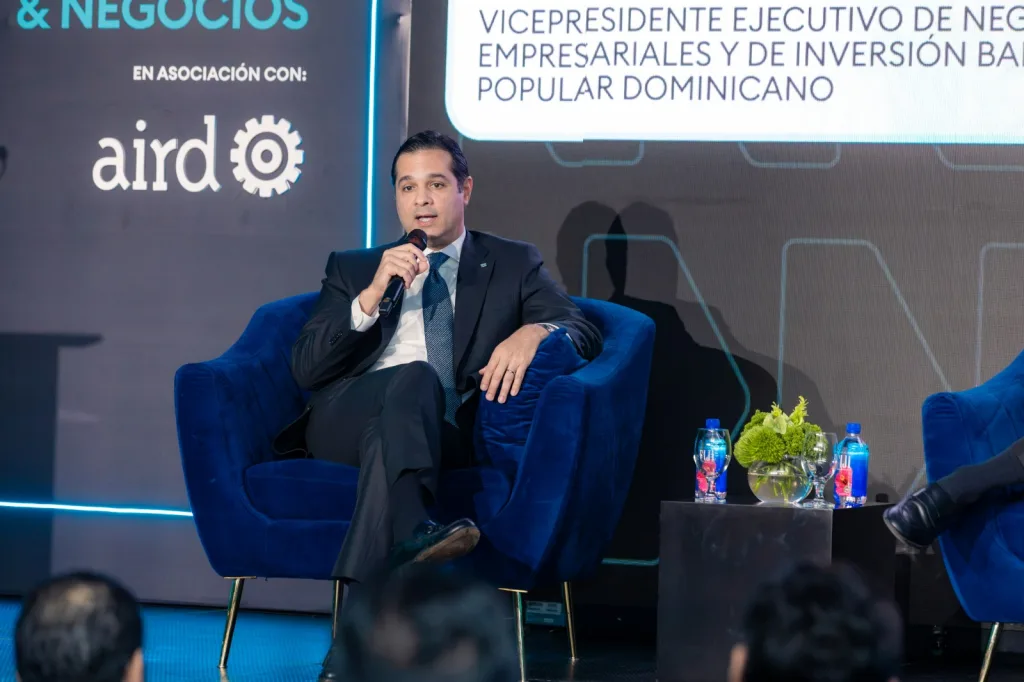 Banco Popular suma US$1,600 millones en proyectos energéticos y apuesta por las renovables Banco Popular suma US$1,600 millones en proyectos energéticos y apuesta por las renovables