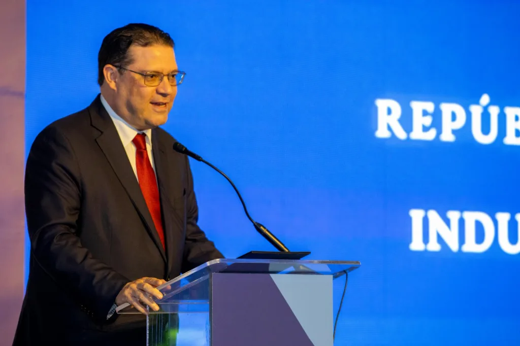 Sanz Lovatón impulsa “Empresas en 24 Horas” para reducir trabas y facilitar nuevos negocios Sanz Lovaton impulsa Empresas en 24 Horas eljacaguero