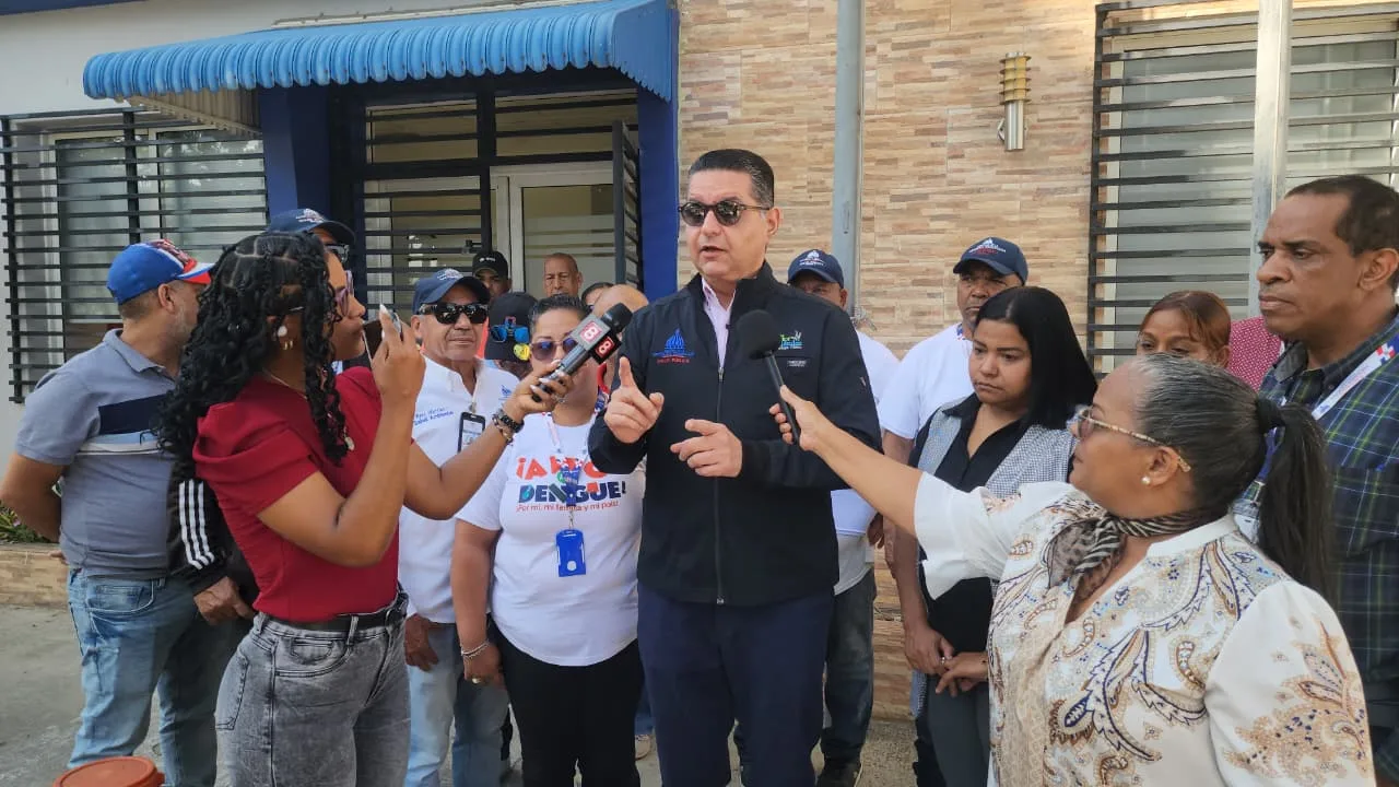 “Ganémosle al Dengue”: DPS Santiago I intensifica campaña para mantener cero mortalidad “Ganémosle al Dengue”: DPS Santiago I intensifica campaña para mantener cero mortalidad