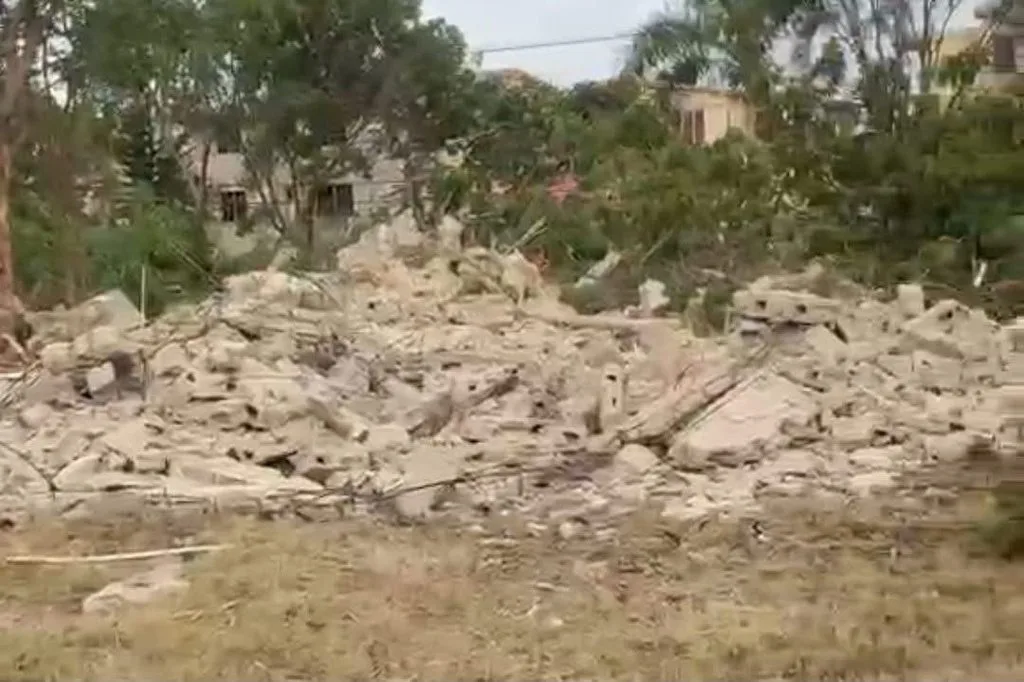 Juan Tomás exige aclarar demolición de obra destinada a estación de bomberos en Jacagua demolicion de obra destinada a estacion de bomberos en Jacagua1