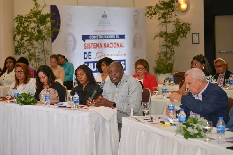 Ministerio de Justicia dialoga con organizaciones sindicales para fortalecer la dimensión laboral del Sistema Nacional de Derechos Humanos Ministerio de Justicia dialoga con organizaciones sindicales para fortalecer la dimensión laboral del Sistema Nacional de Derechos Humanos