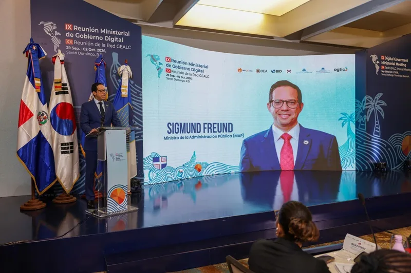 Ministro Freund propone creación de fondo regional para desarrollar soluciones tecnológicas conjuntas Ministro Freund propone creación de fondo regional para desarrollar soluciones tecnológicas conjuntas