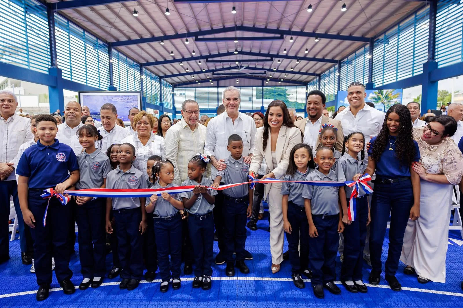 Abinader inaugura complejo educativo y deportivo de RD$924 millones impulsado por Pedro Martínez Abinader inaugura complejo educativo y deportivo de RD$924 millones impulsado por Pedro Martínez