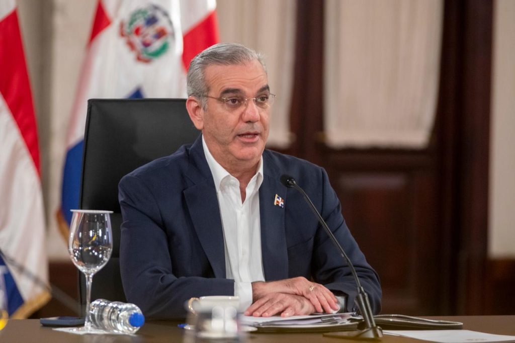 Abinader regula zafra azucarera 2026-2027 y fija controles para abastecimiento y exportaciones