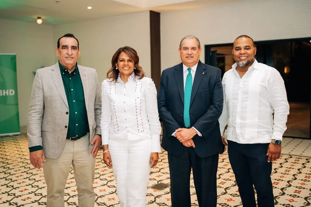 Banco BHD y Arenal llevan a Madrid oportunidades para comprar vivienda en República Dominicana Banco BHD y Arenal llevan a Madrid oportunidades para comprar vivienda en Republica Dominicana2