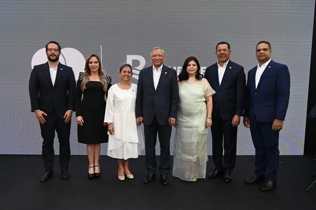Banreservas y Mastercard estrenan tarjeta para pymes con crédito, reembolsos y herramientas digitales Banreservas y Mastercard estrenan tarjeta para pymes con credito reembolsos y herramientas digitales1
