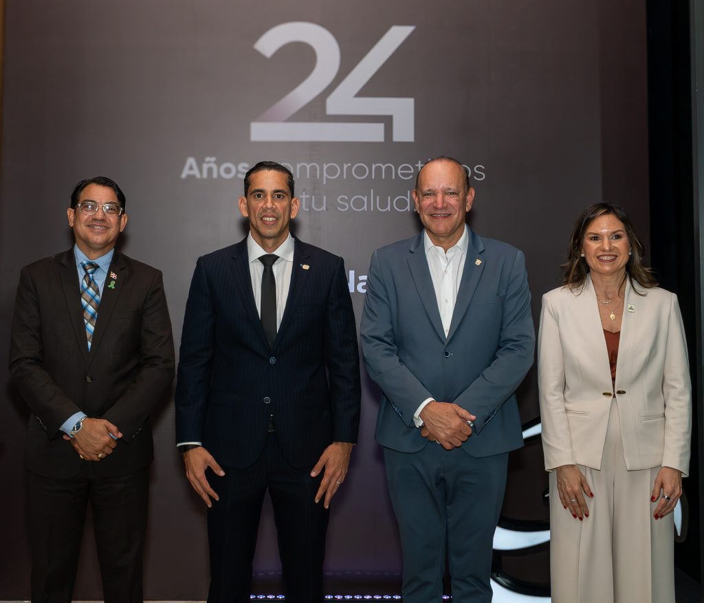 SeNaSa presenta en Santiago su nuevo Plan Ultra ante prestadores y corredores de seguros