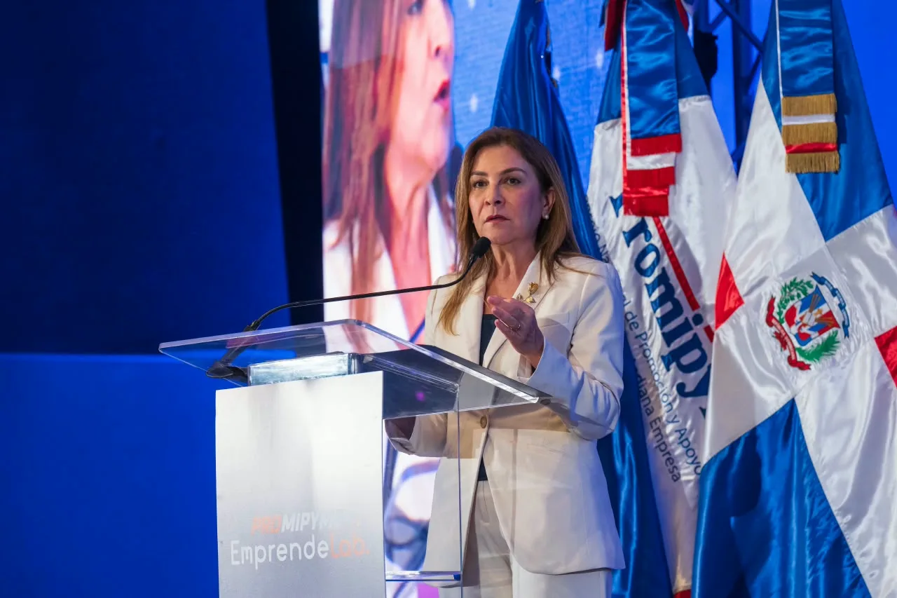 Carolina Mejía plantea convertir conectividad en productividad y reforzar apoyo a las mipymes Carolina Mejía plantea convertir conectividad en productividad y reforzar apoyo a las mipymes