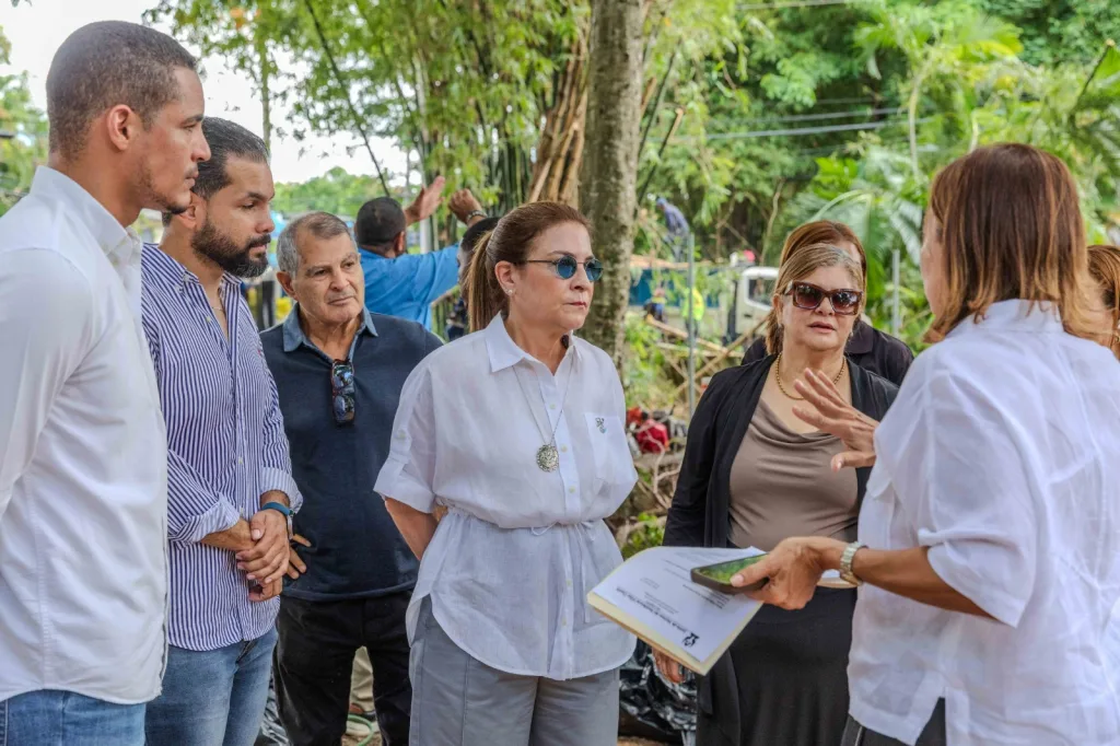 Carolina Mejía transforma sectores del DN con nuevos parques, bulevares y 439 luminarias LED